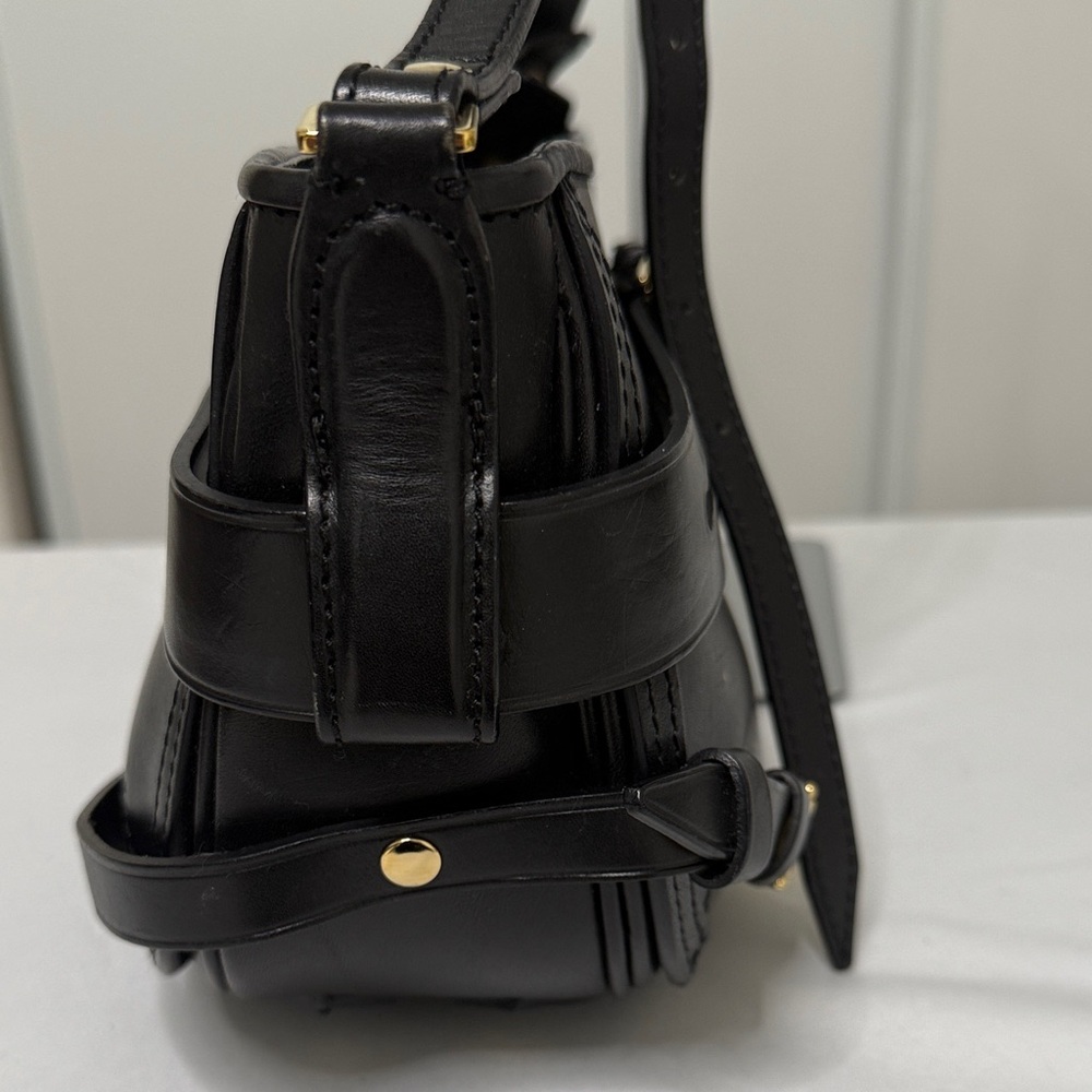 Burberry Black Shoulder Bag with Gold Details - Picture 5 of 16